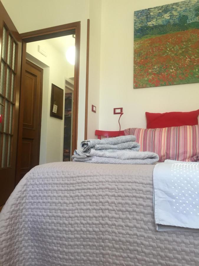 A Casa Di Elena Bed & Breakfast Finale Ligure Luaran gambar