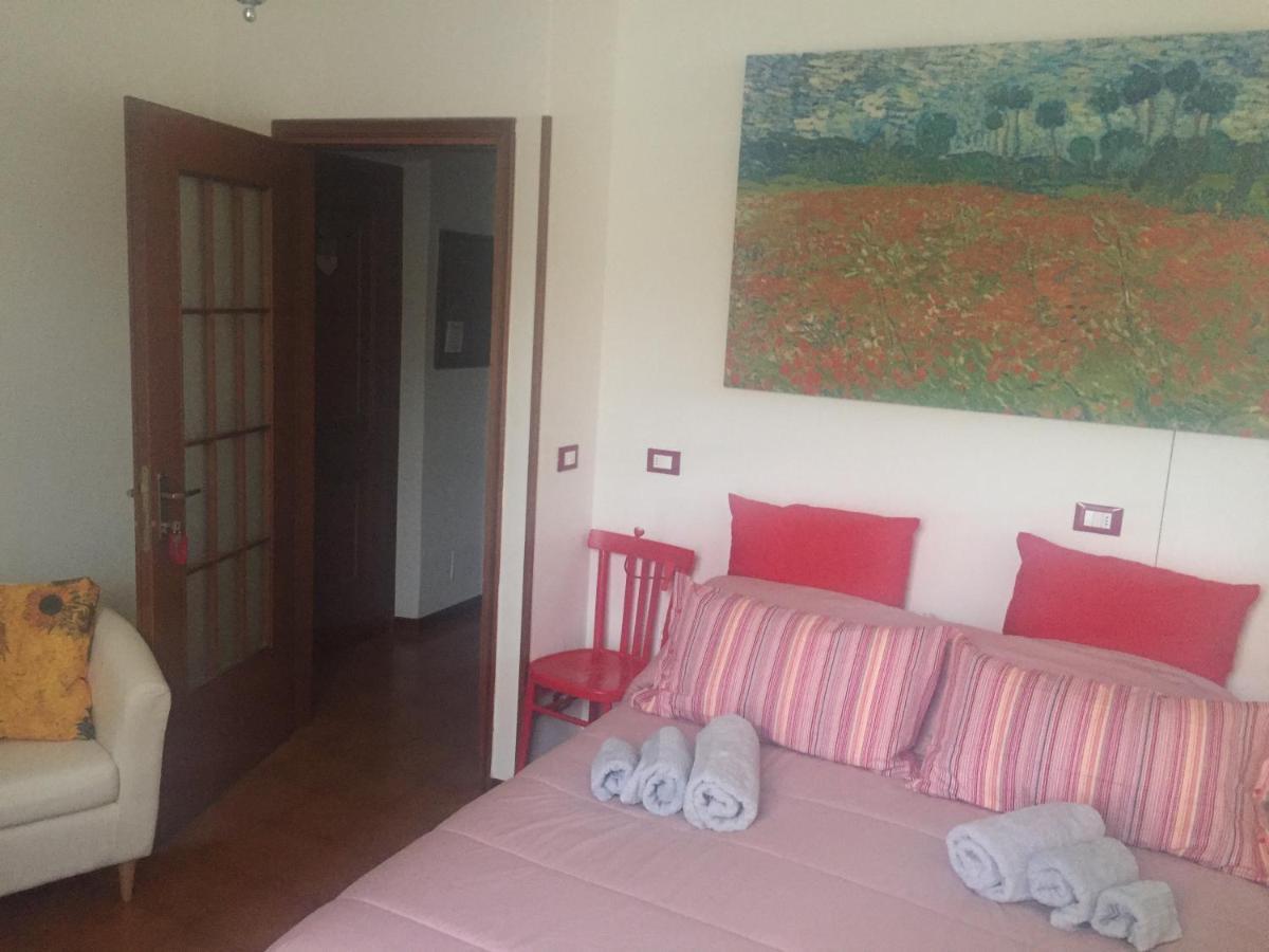 A Casa Di Elena Bed & Breakfast Finale Ligure Luaran gambar