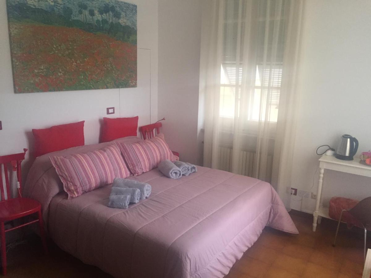 A Casa Di Elena Bed & Breakfast Finale Ligure Luaran gambar